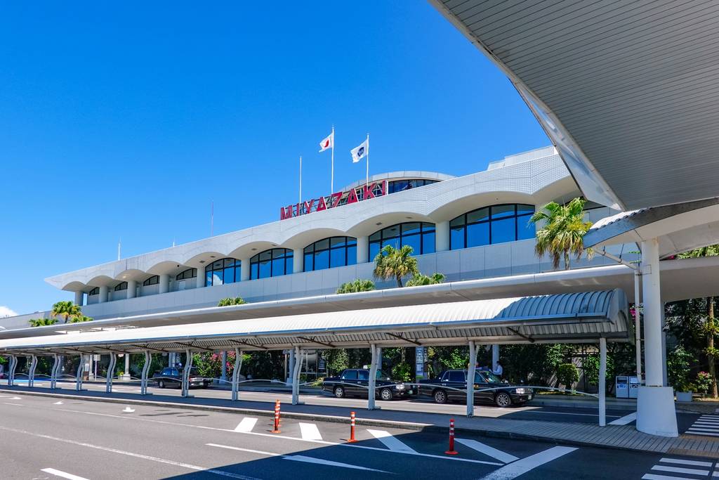 宮崎ブーゲンビリア空港